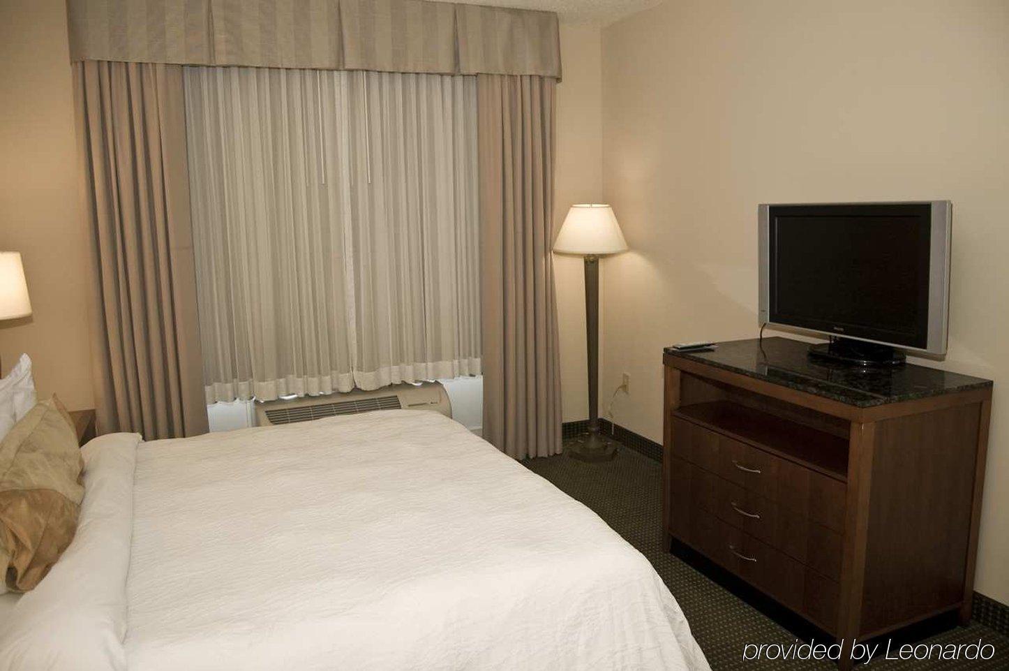 Hilton Garden Inn Таскалуса Номер фото